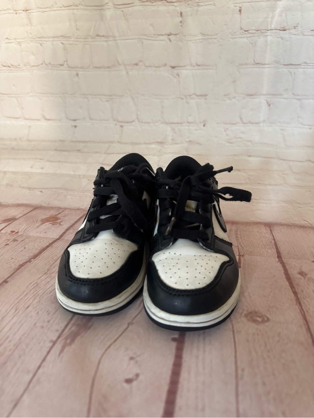 Nike Dunks - Picture 2 of 8